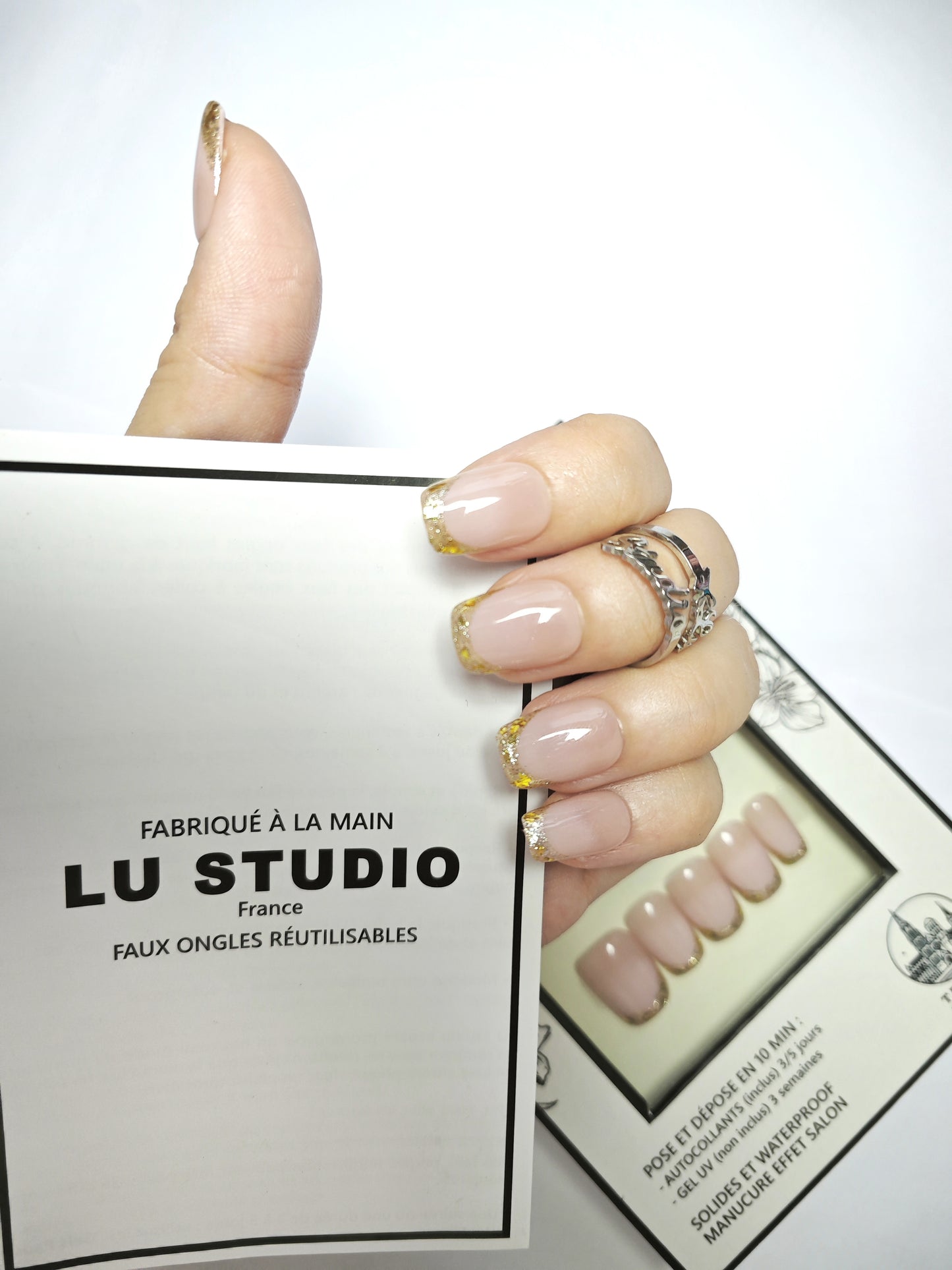 Natural French bordé d'Or