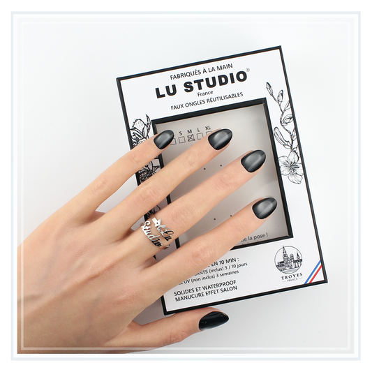 C72 - Brume Noire | Faux-ongles réutilisables - Press on nails