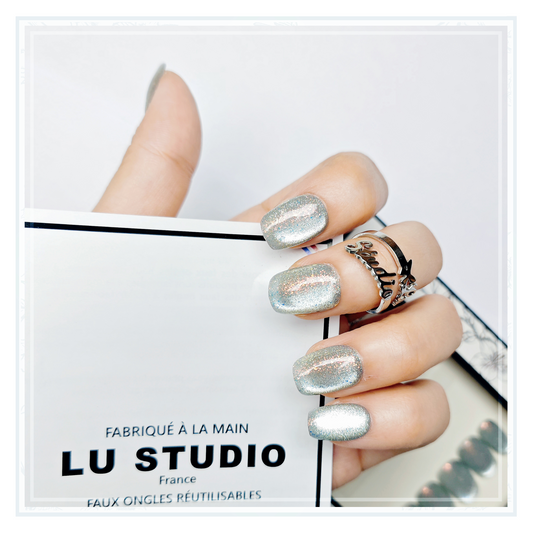 Andromède - Press On Nails Faux Ongles Faits Main LU STUDIO