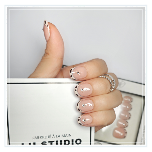 F12 - Etoile Sauvage | Faux-ongles réutilisables - Press on nails
