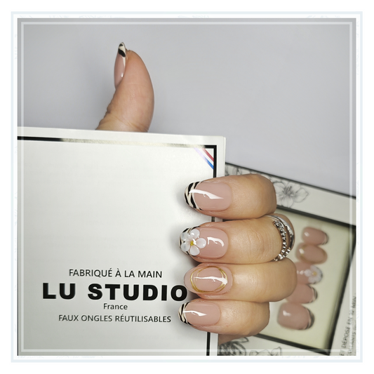 F15 - Jungle Fleurie | Faux-ongles réutilisables - Press on nails