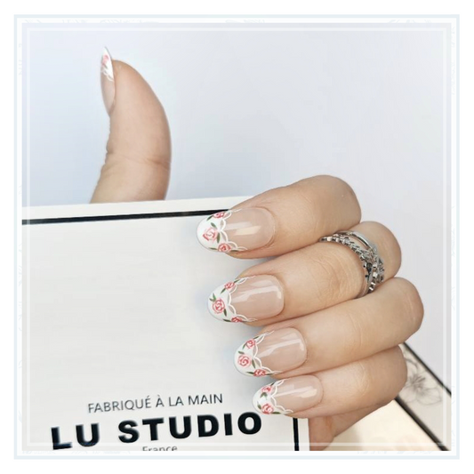F36 - Rose dentelle | Faux-ongles réutilisables - Press on nails