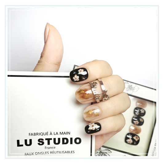 M121 - Nuit de Soie Dorée | Faux-ongles réutilisables - Press on nails