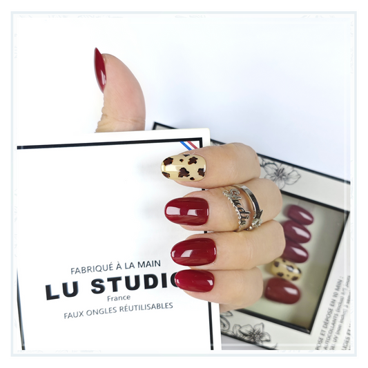 M73 - Léopart Grenat | Faux-ongles réutilisables - Press on nails