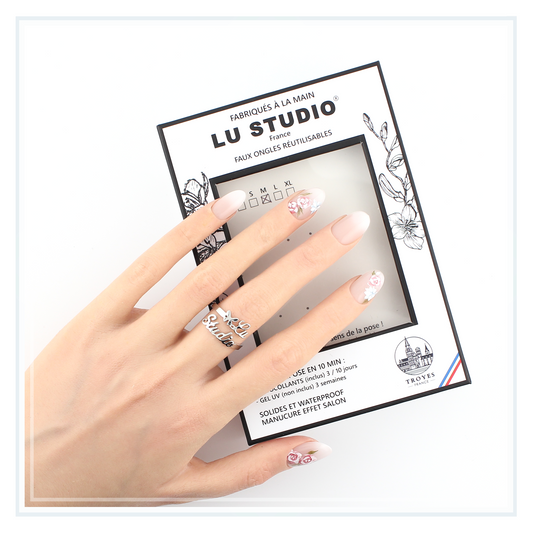 BB10 - Romance florale  |  Faux-ongles réutilisables - Press on nails