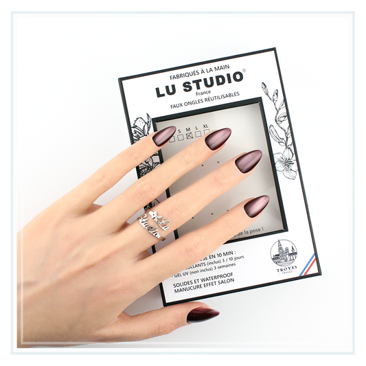 C30 - Brume de Prune  |  Faux-ongles réutilisables - Press on nails