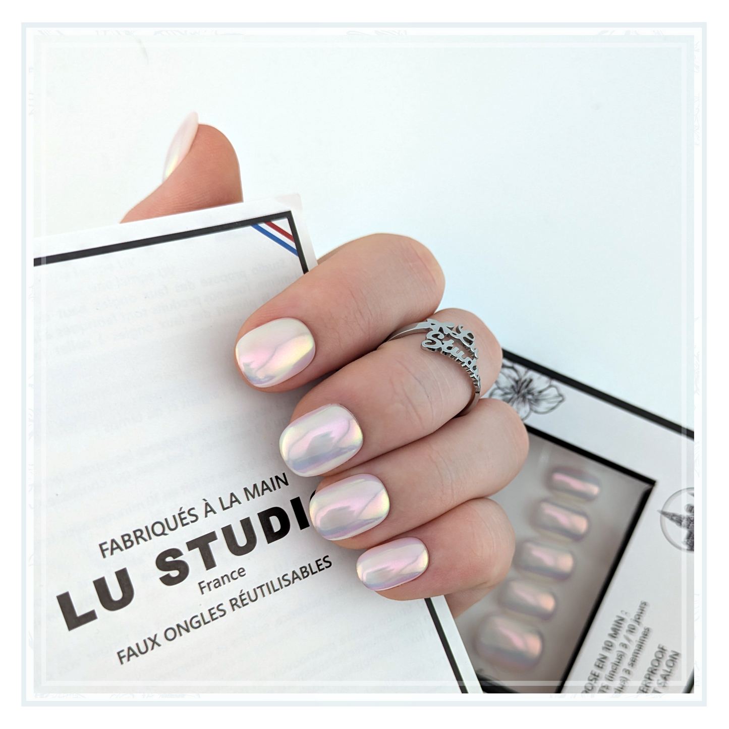 CH03 - Blanc Chromé  |  Faux-ongles réutilisables - Press on nails
