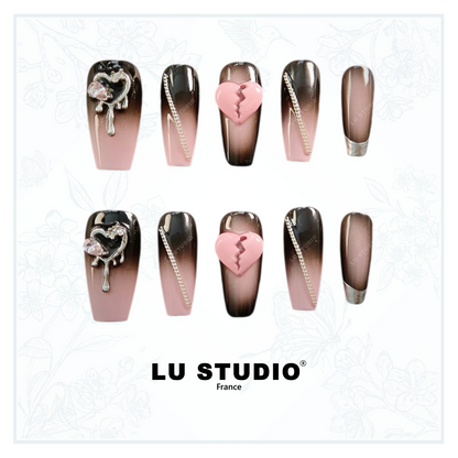 L'étrange noël de Madame Sally  |  Faux-ongles réutilisables - Press on nails