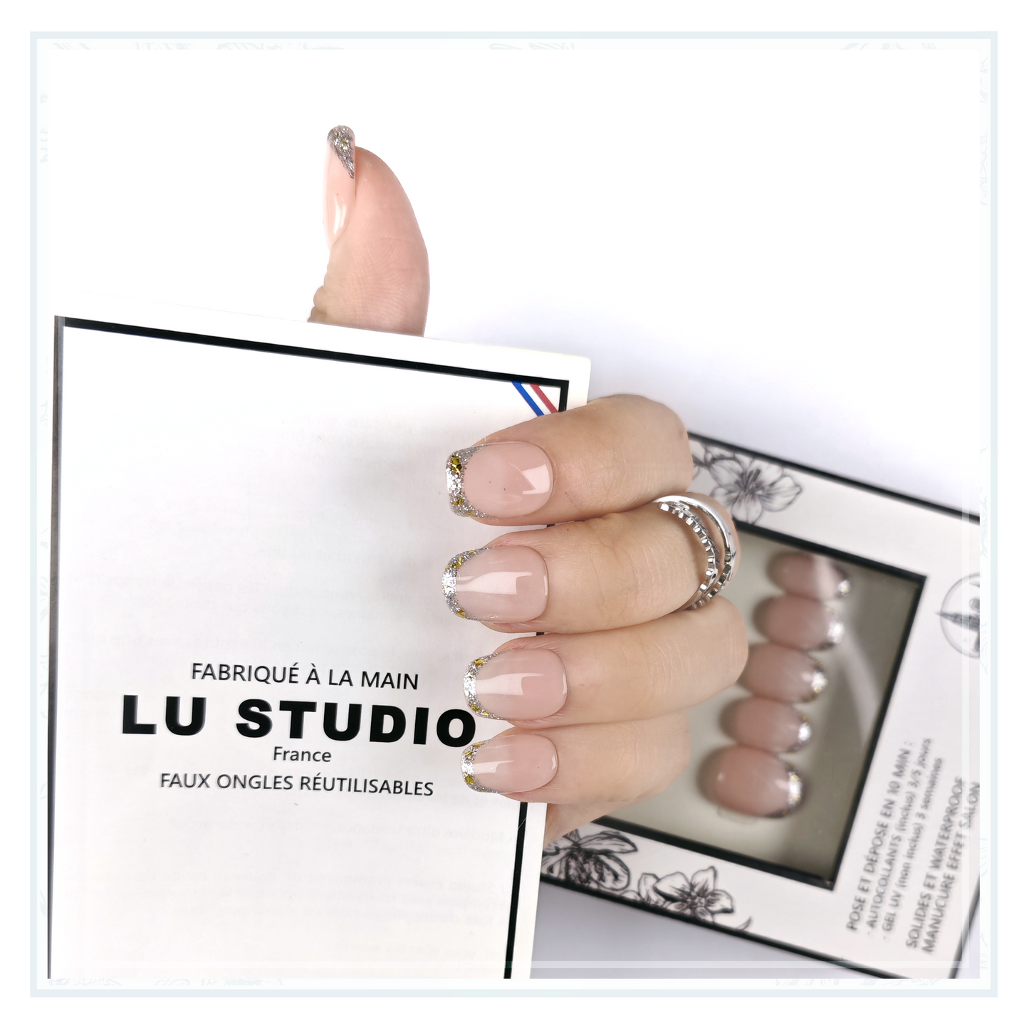 F07 - Natural French bordé d'Or  |  Faux-ongles réutilisables - Press on nails