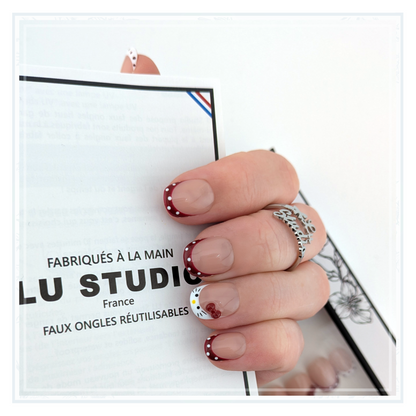F107 - French Kitty coquette  |  Faux-ongles réutilisables - Press on nails