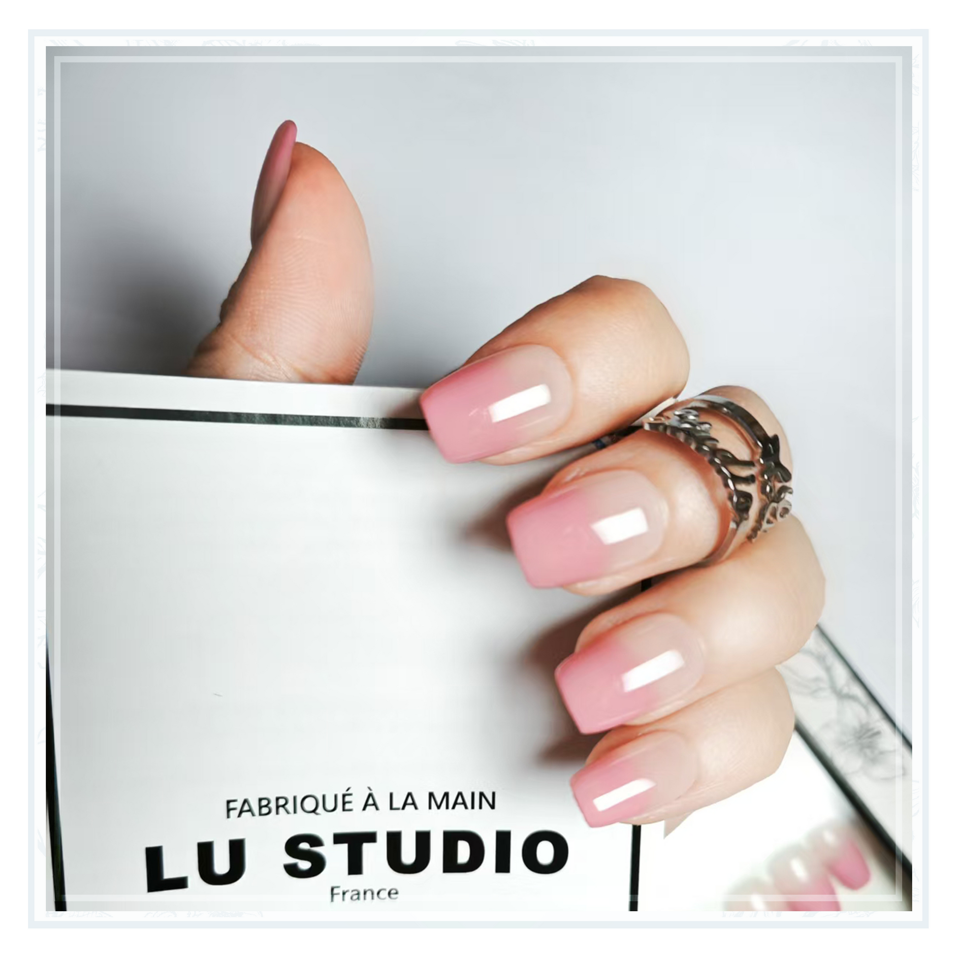 F15 - Pointe de rose  |  Faux-ongles réutilisables - Press on nails