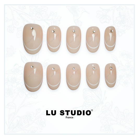 F17 - French et son diamant | Faux-ongles réutilisables - Press on nails