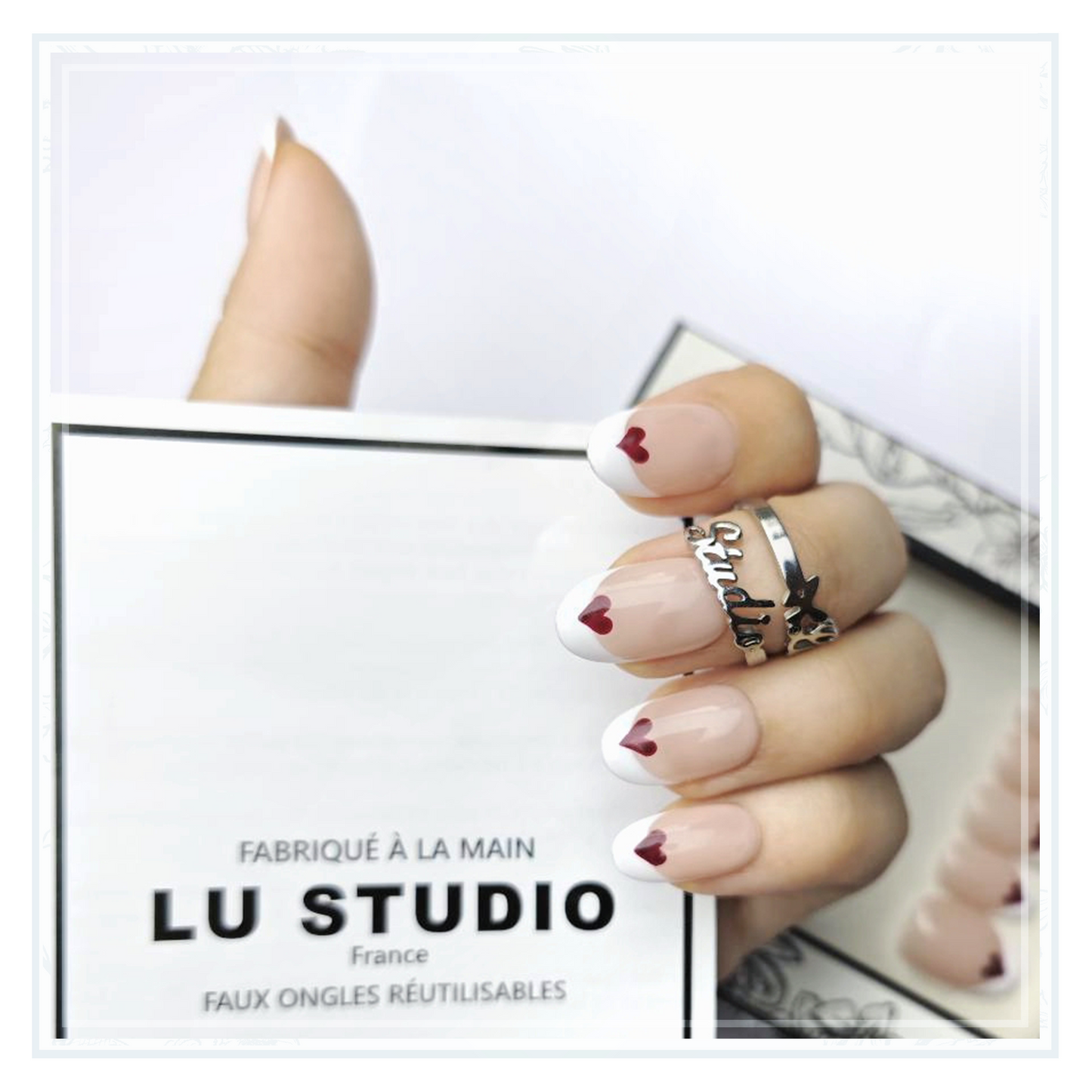 F18 - French love  |  Faux-ongles réutilisables - Press on nails