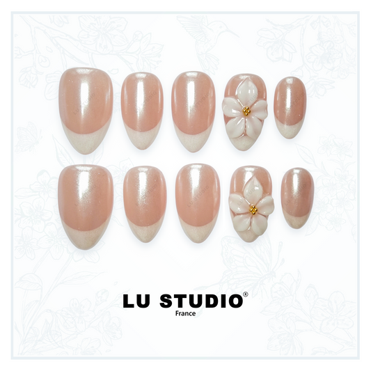 F23 - French Hibiscus Blanc 3D | Faux-ongles réutilisables - Press on nails