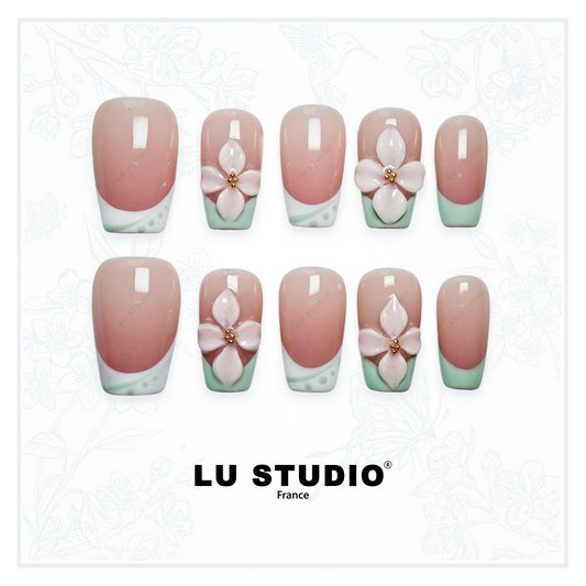 F24 - French Vert Gypsophile | Faux-ongles réutilisables - Press on nails