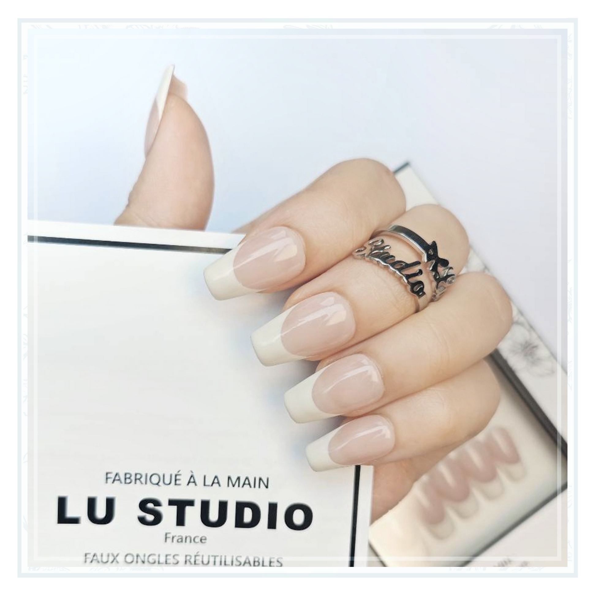 F49 - Classique French  |  Faux-ongles réutilisables - Press on nails
