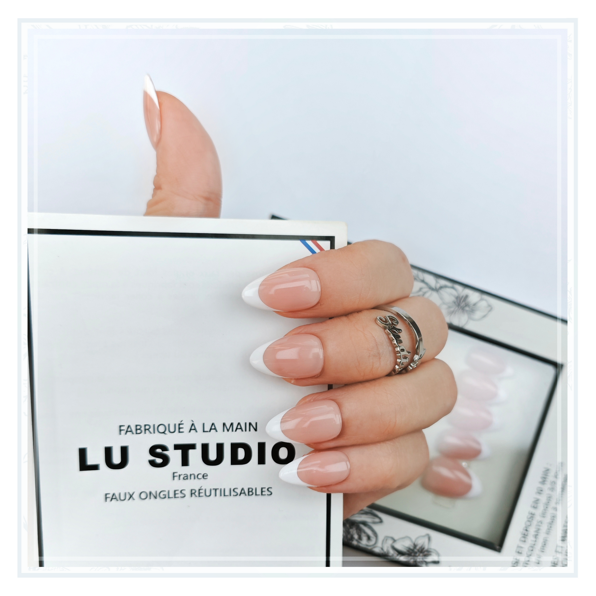 F52 - French Rose  |  Faux-ongles réutilisables - Press on nails