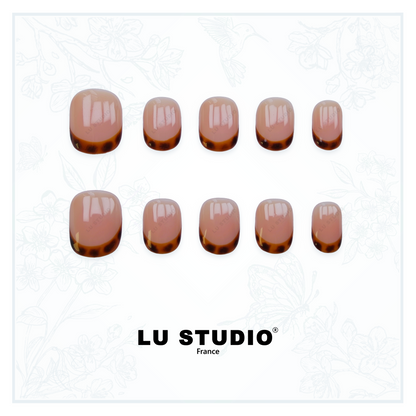 F58 - French Léopard  |  Faux-ongles réutilisables - Press on nails
