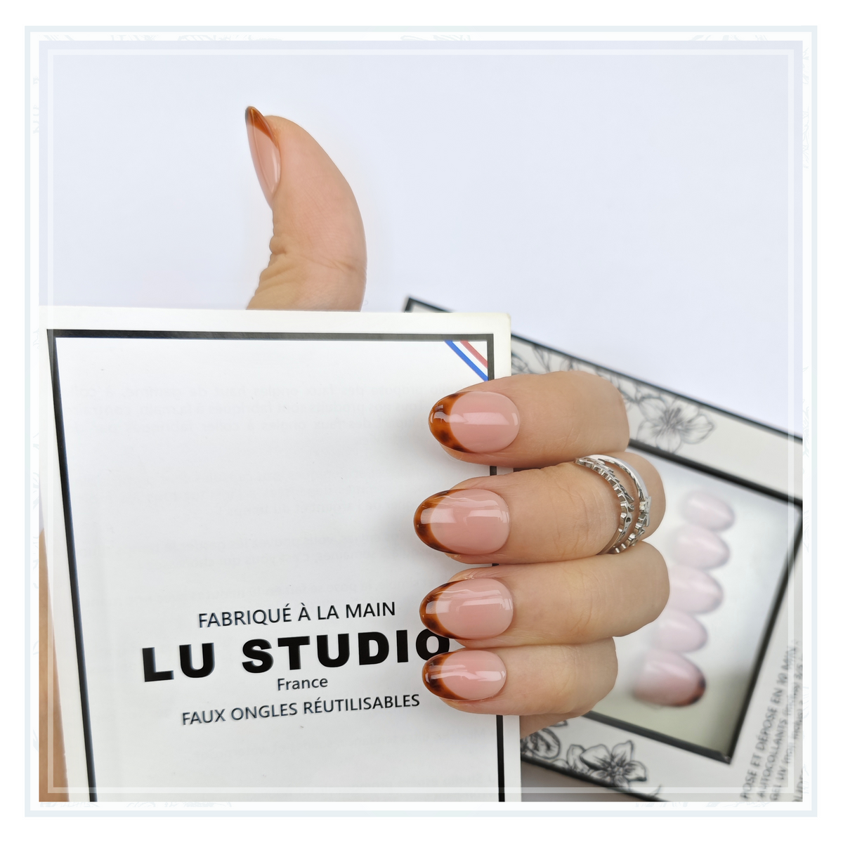 F58 - French Léopard | Faux-ongles réutilisables - Press on nails