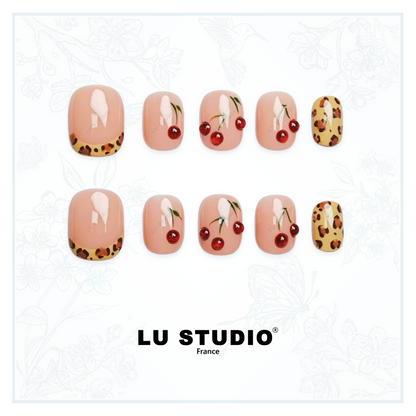 F70 - Félin Gourmand  |  Faux-ongles réutilisables - Press on nails