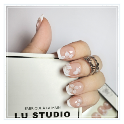 F83 - French Fleurie  |  Faux-ongles réutilisables - Press on nails