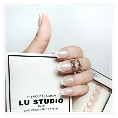F84 - French Nacre  |  Faux-ongles réutilisables - Press on nails