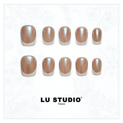 F84 - French Nacre  |  Faux-ongles réutilisables - Press on nails