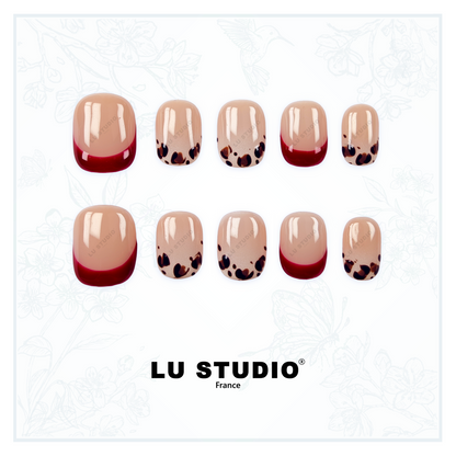F89 - French Léopard Rouge  |  Faux-ongles réutilisables - Press on nails