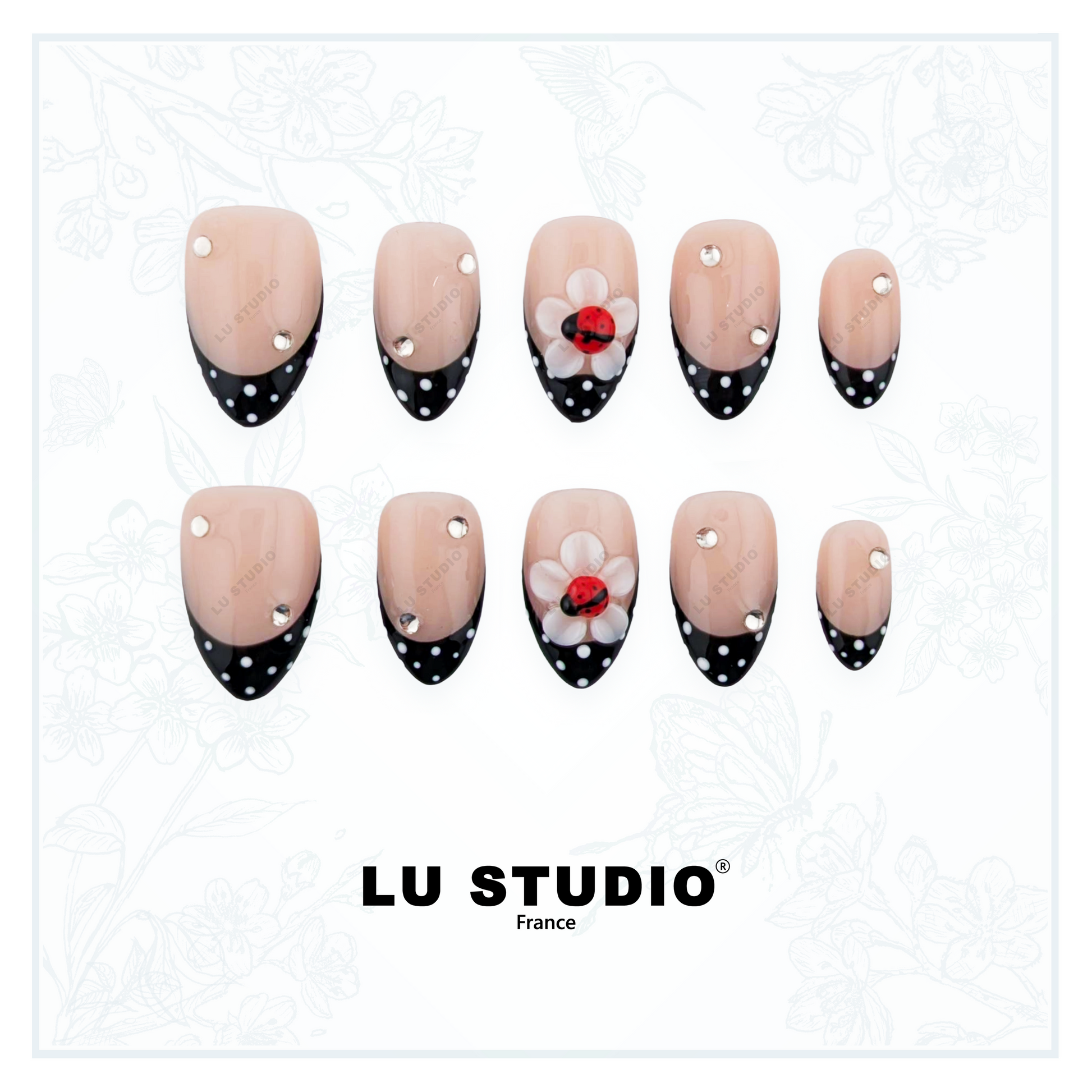 F93 - Polka coccinnelle  |  Faux-ongles réutilisables - Press on nails