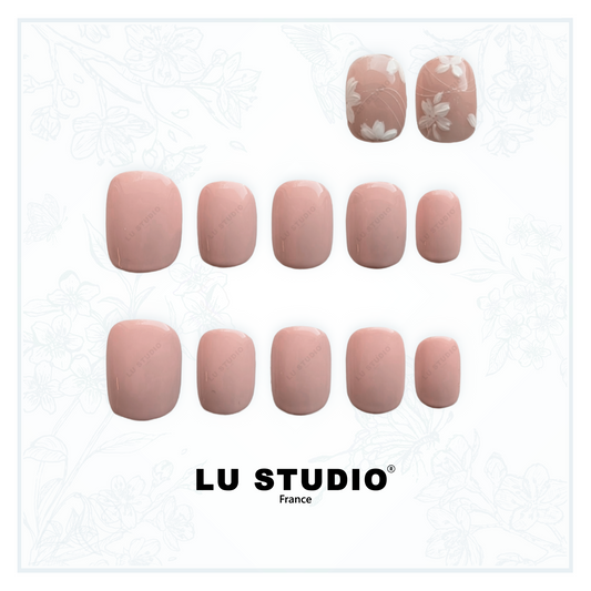 LT22 - Marguerite blanche en voyage  |  Faux-ongles réutilisables - Press on nails