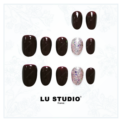 LT28 - Cerise Noire Pailletée  |  Faux-ongles réutilisables - Press on nails