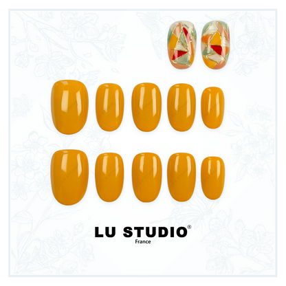 LT43 - Vitrail de Troyes - Jaune foncé  |  Faux-ongles réutilisables - Press on nails