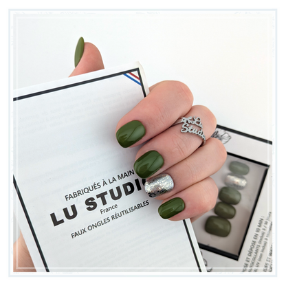 LT54 - Forêt d'hiver  |  Faux-ongles réutilisables - Press on nails