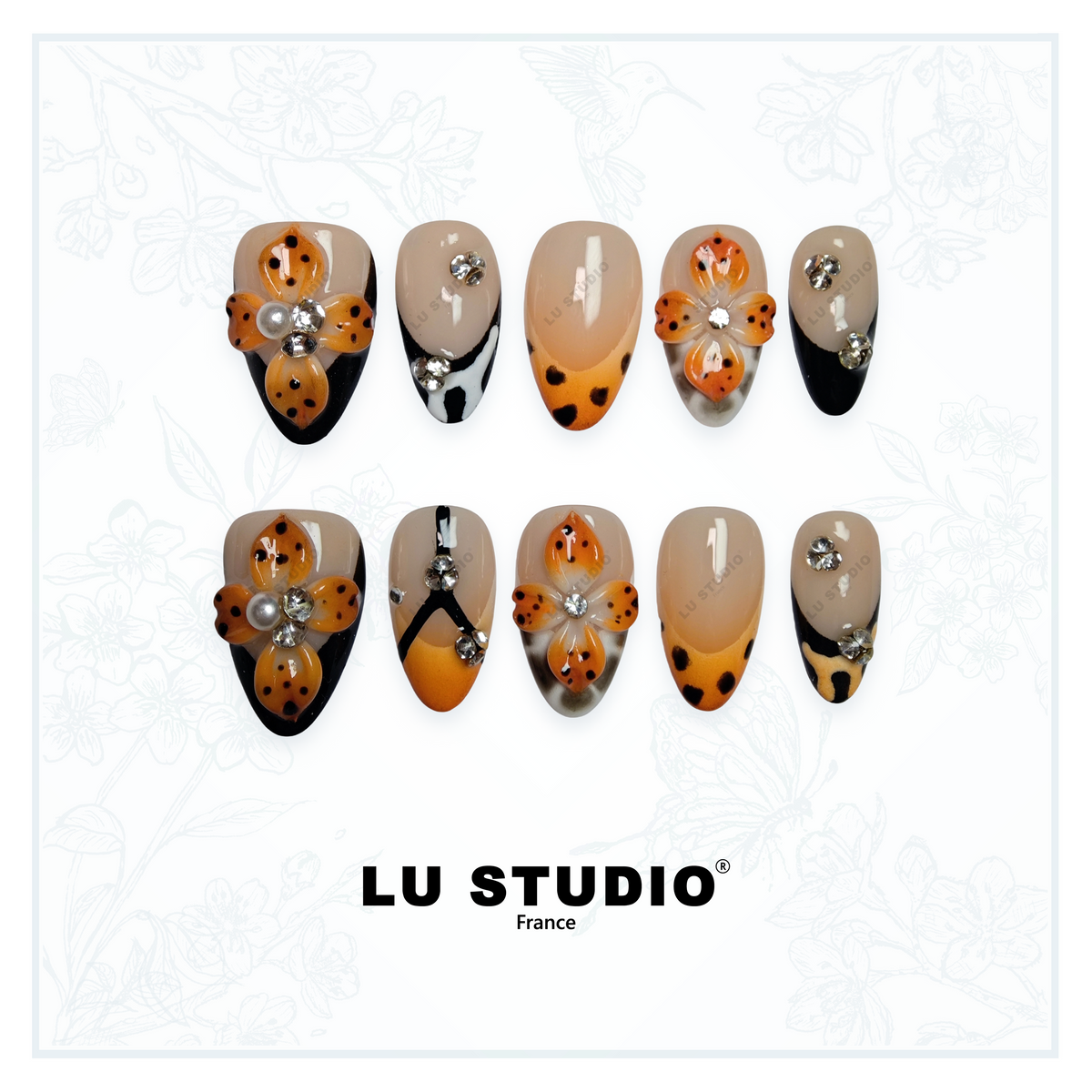 M06 - Fleurs en tenue de guépard | Faux-ongles réutilisables - Press on nails
