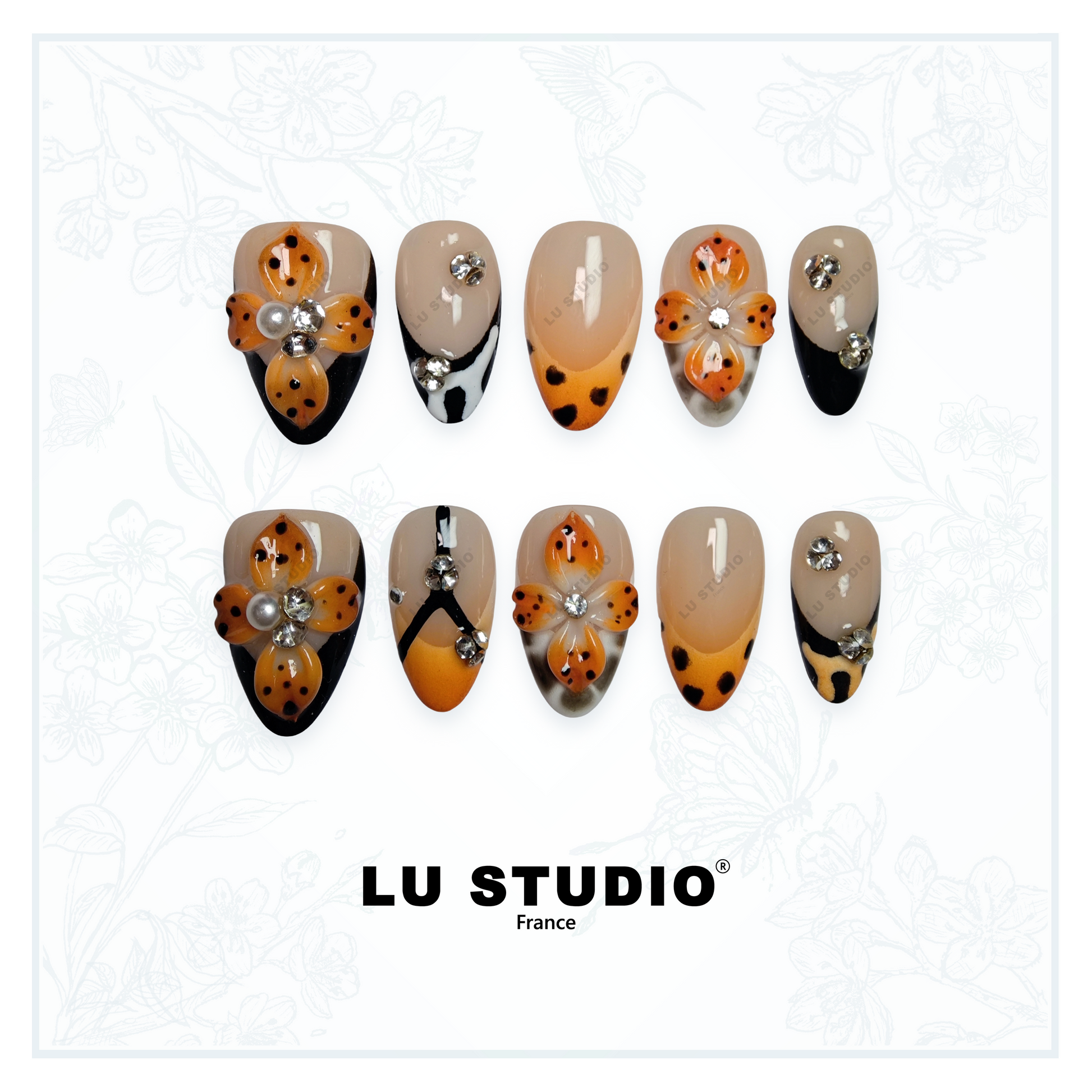 M06 - Fleurs en tenue de guépard  |  Faux-ongles réutilisables - Press on nails