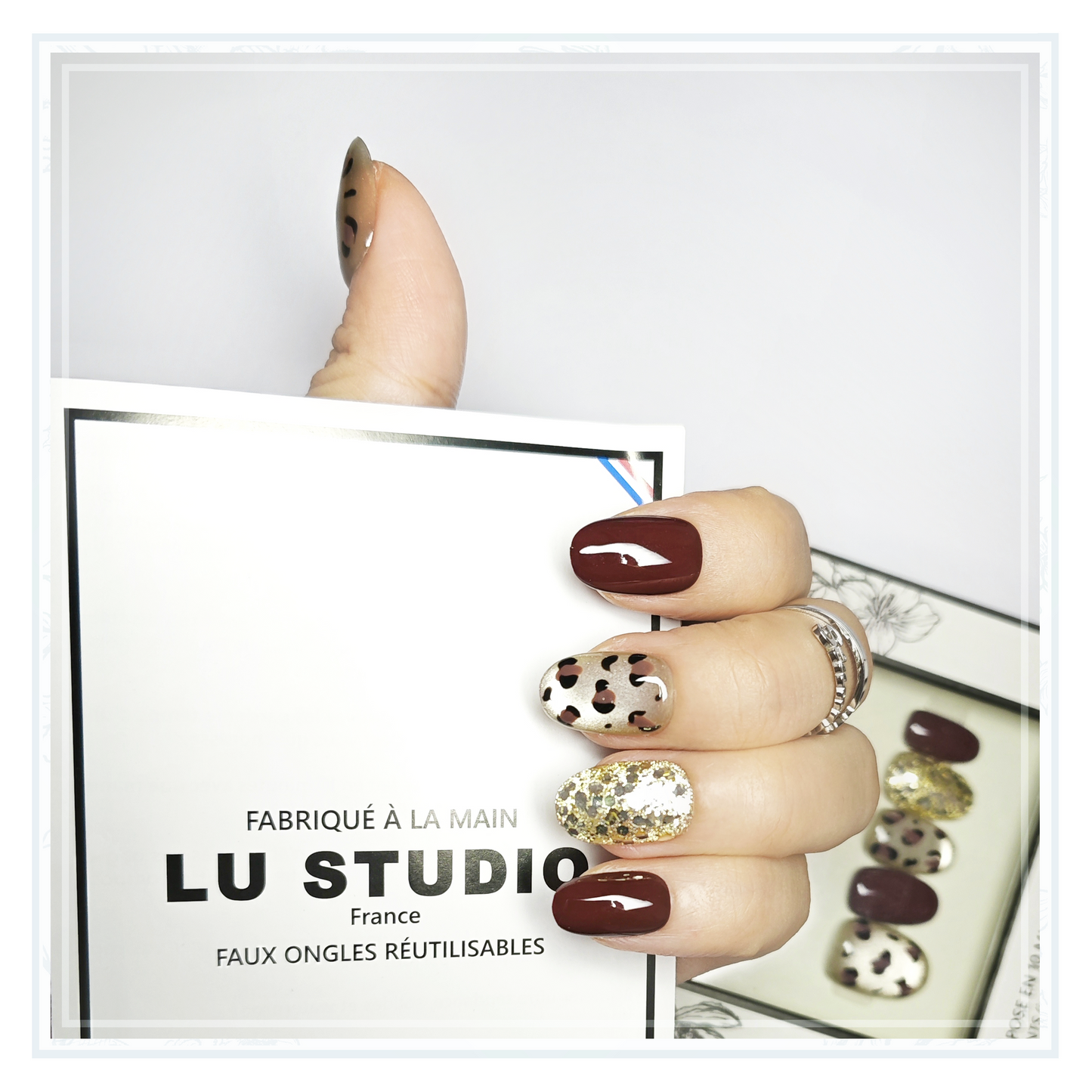 M123 - Léopard Royal   |  Faux-ongles réutilisables - Press on nails