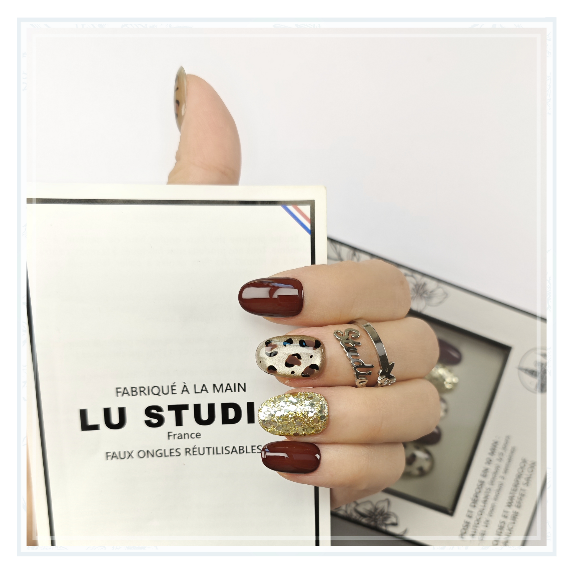 M123 - Léopard Royal  |  Faux-ongles réutilisables - Press on nails