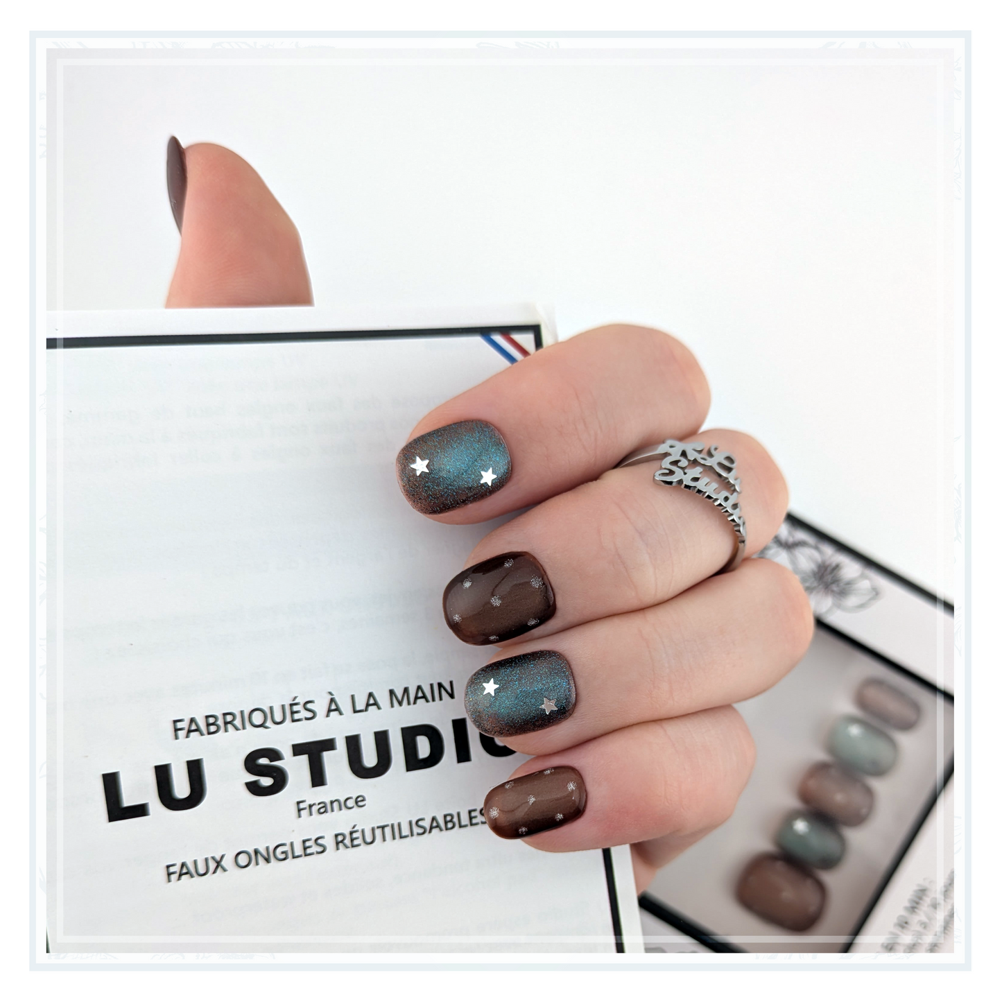 M141 - Nuit étoilée  |  Faux-ongles réutilisables - Press on nails