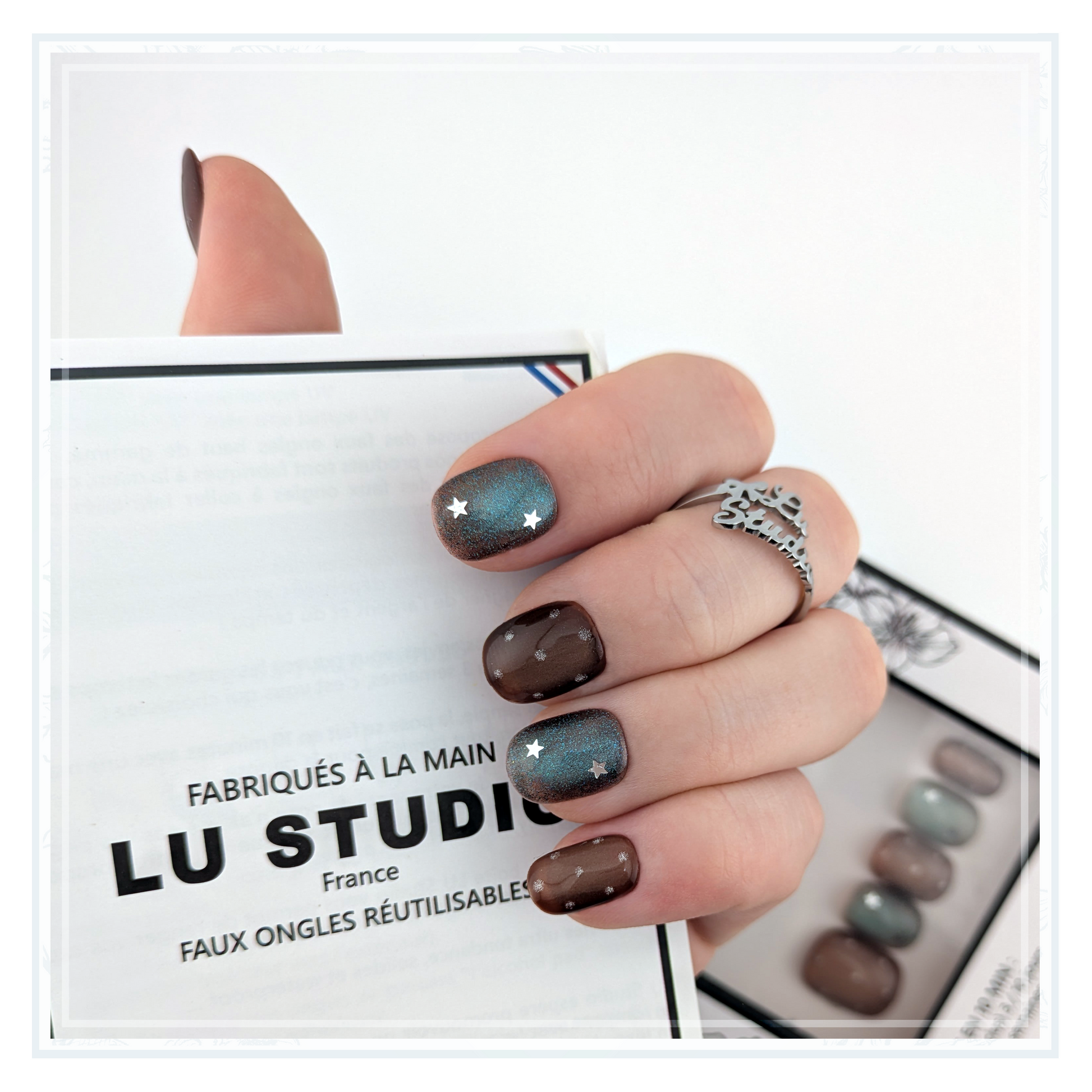 M141 - Nuit étoilée  |  Faux-ongles réutilisables - Press on nails
