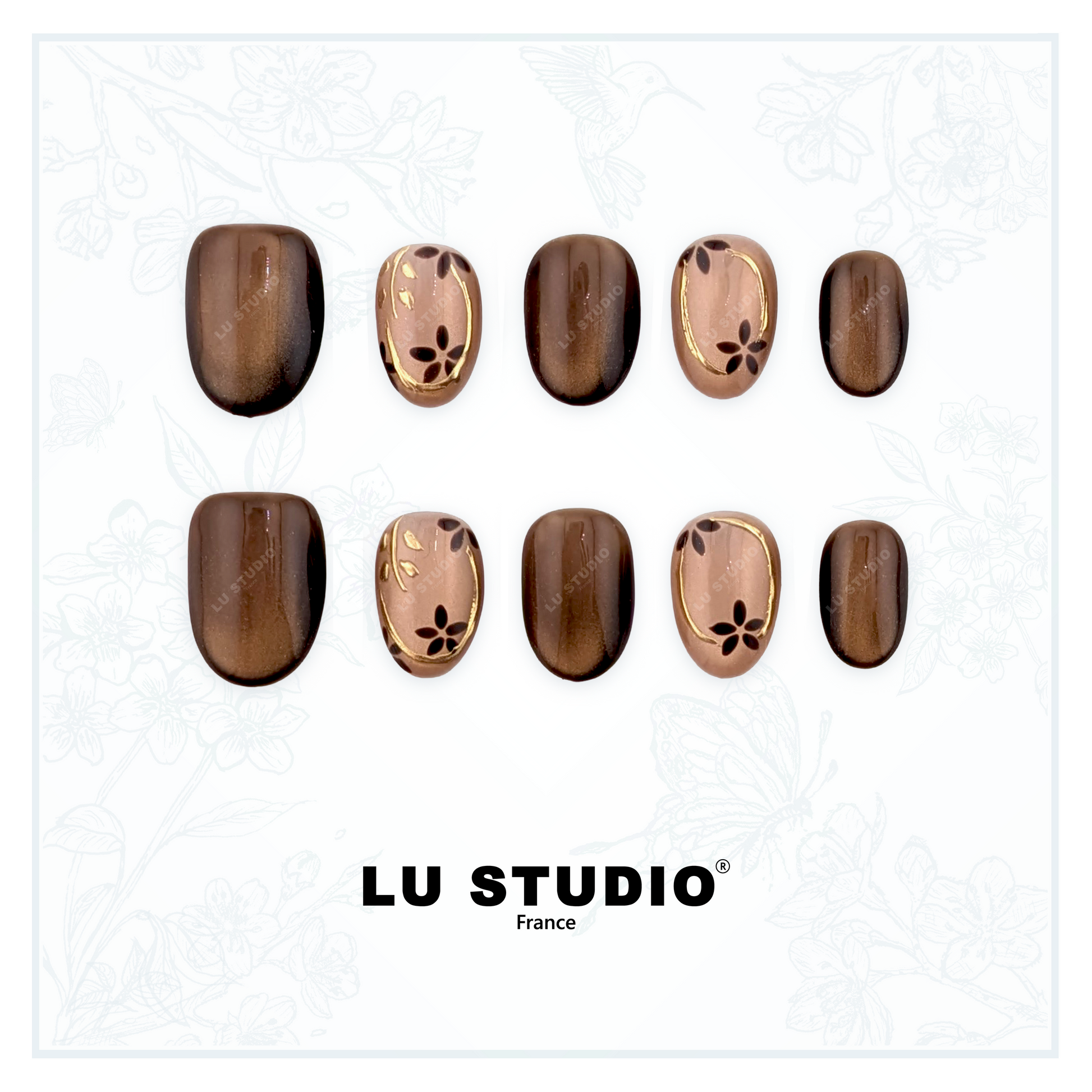 M143 - Fleur ornée d'or  |  Faux-ongles réutilisables - Press on nails