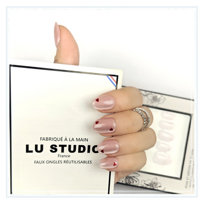 M148 - Saint Valentin délicate  |  Faux-ongles réutilisables - Press on nails