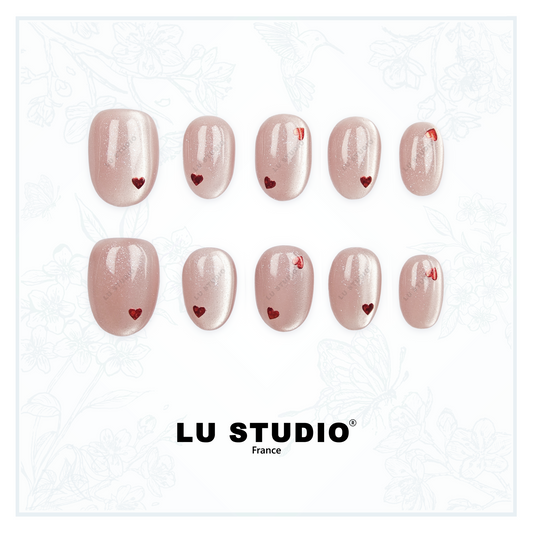 M148 - Saint Valentin délicate  |  Faux-ongles réutilisables - Press on nails