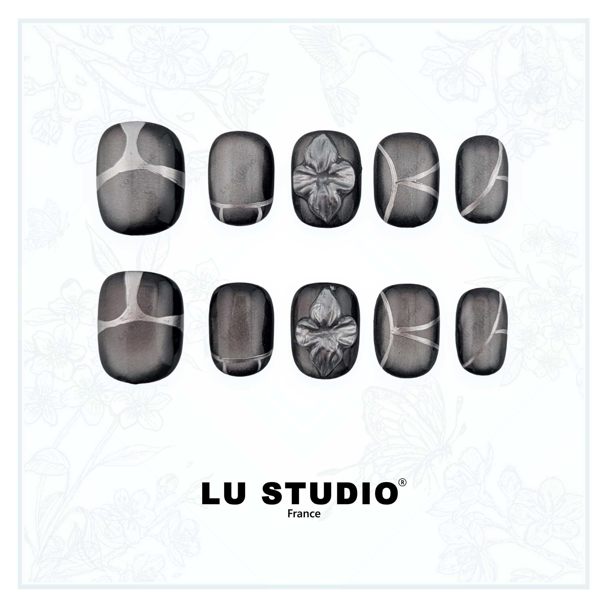 M151 - Bleu intense et son argent  |  Faux-ongles réutilisables - Press on nails