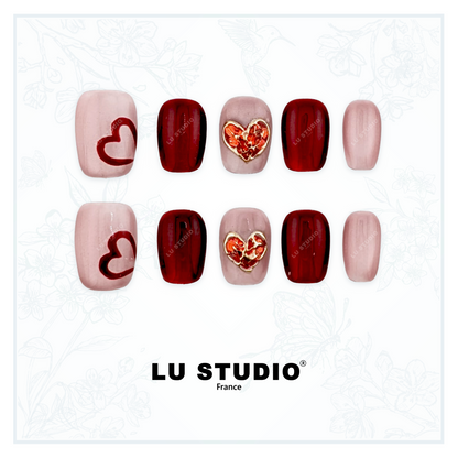 M182 - Coeur de Troyes  |  Faux-ongles réutilisables - Press on nails