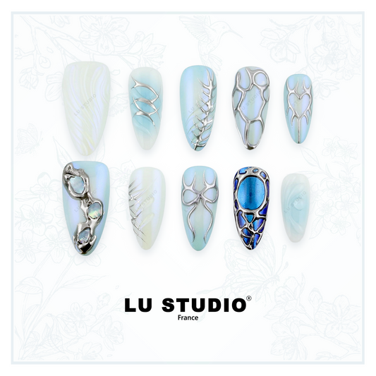 M186 - Brise boérale  |  Faux-ongles réutilisables - Press on nails