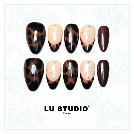 M27 - Ours Brun  |  Faux-ongles réutilisables - Press on nails
