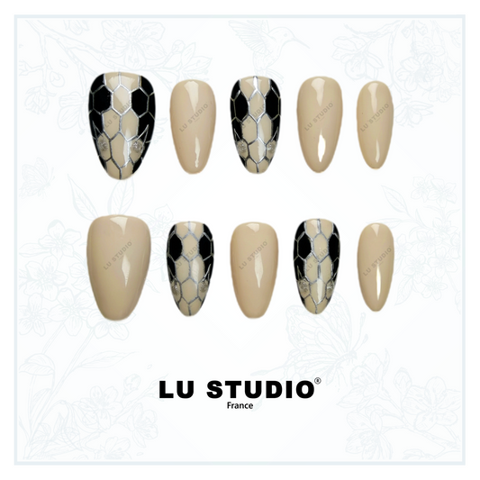 M33 - White snake | Faux-ongles réutilisables - Press on nails
