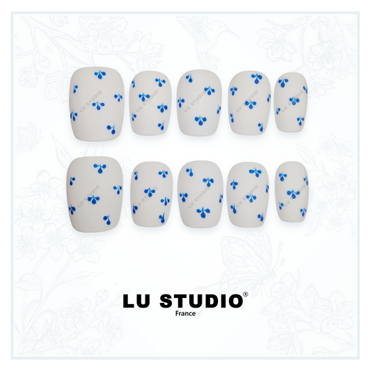 M35 - Pois Célestes  |  Faux-ongles réutilisables - Press on nails