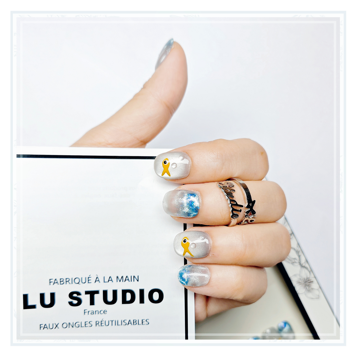 M54 - Petits Poissons dans l'eau | Faux-ongles réutilisables - Press on nails