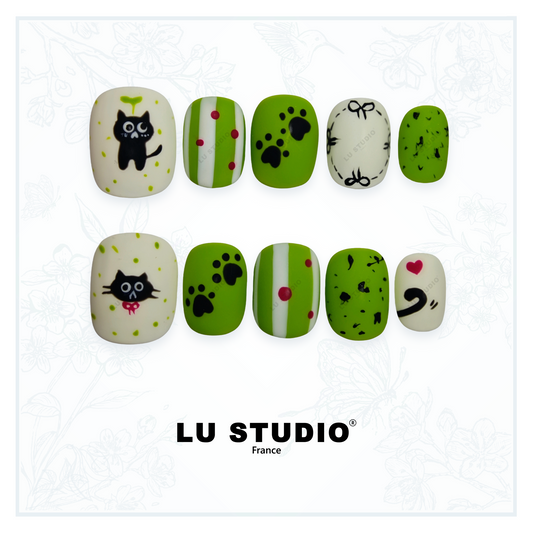 M64 - La Ruelle des Chat Troyes (Vert)  |  Faux-ongles réutilisables - Press on nails